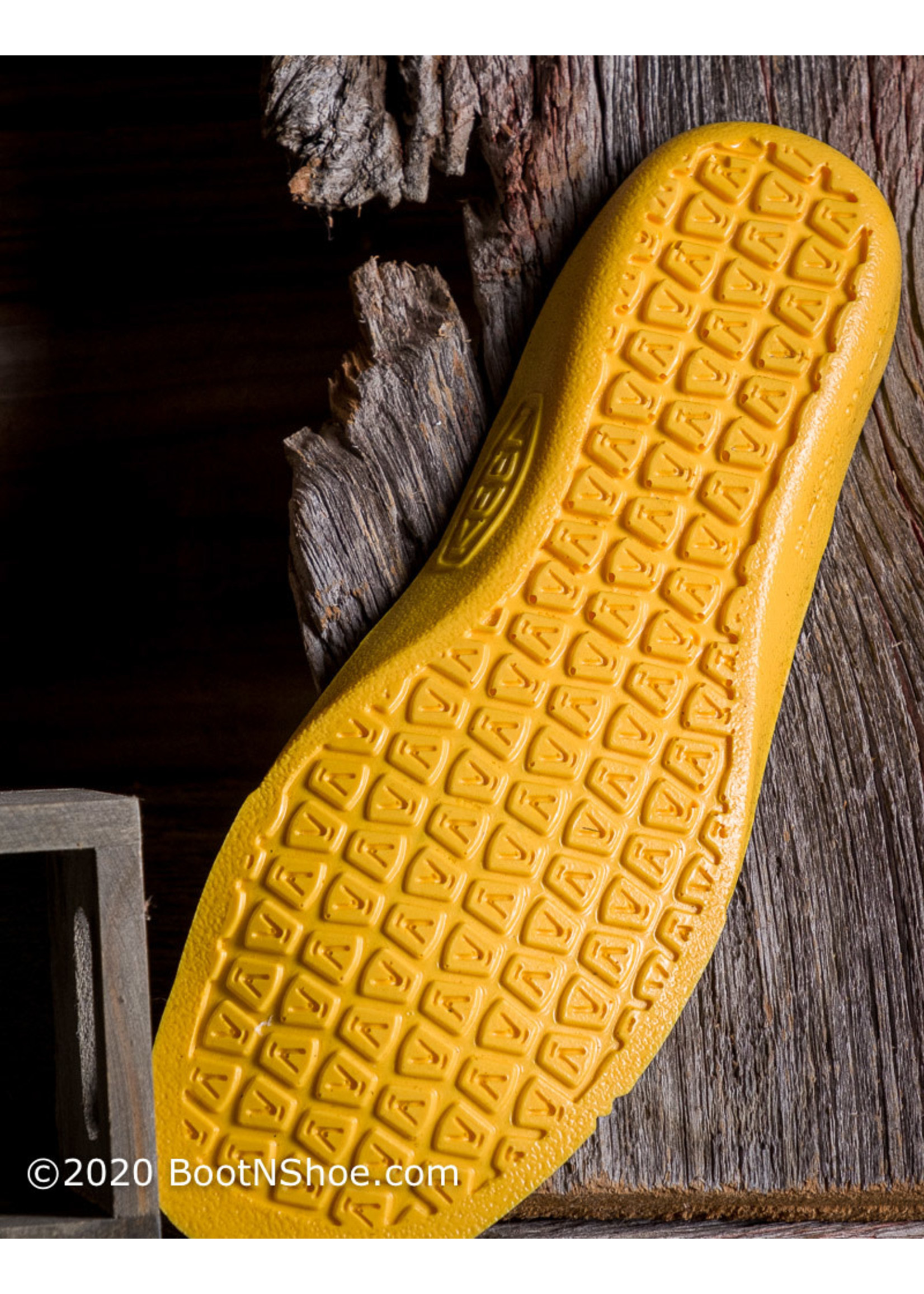 keen flint low womens