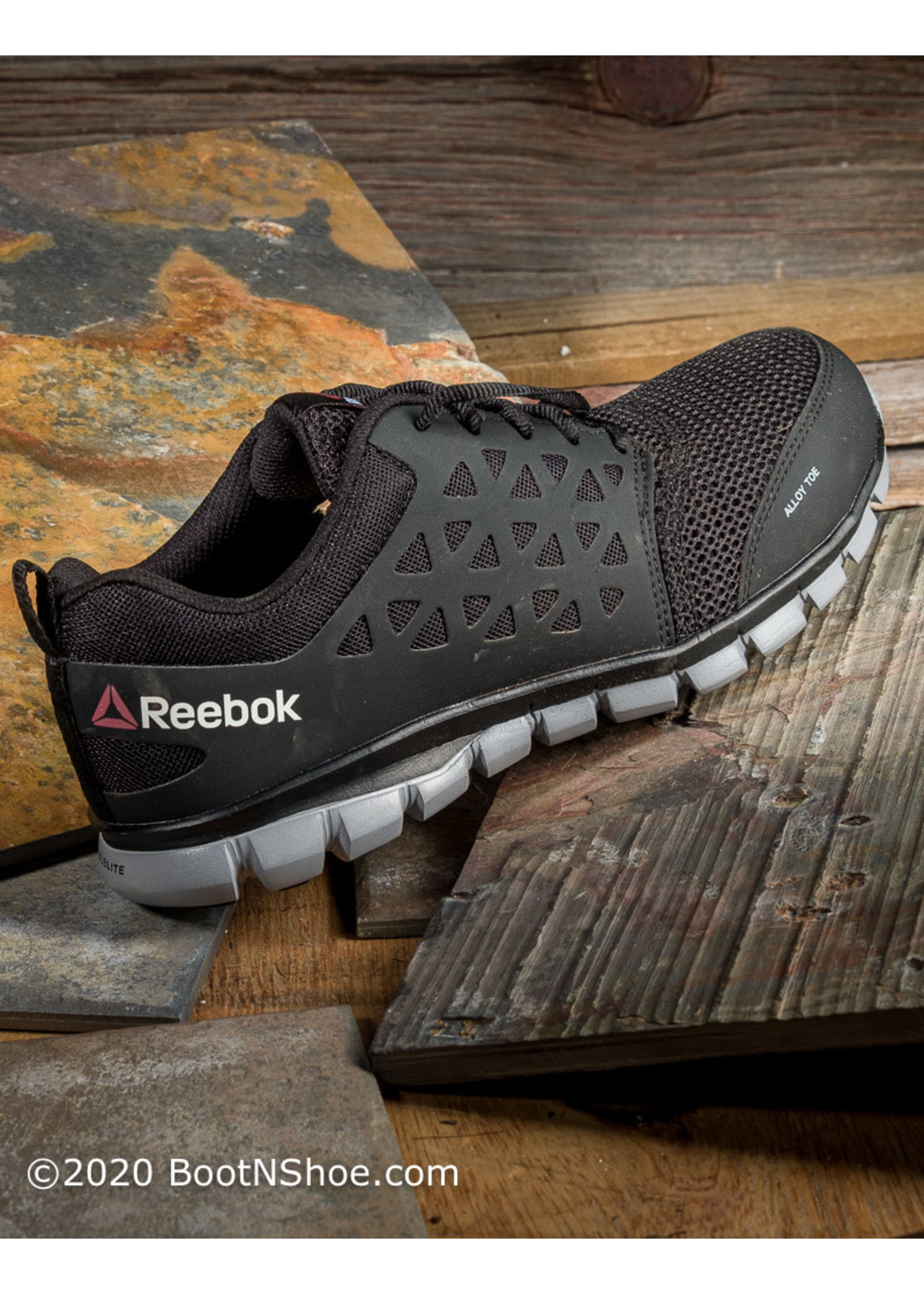 men's reebok alloy toe work shoe Off 70% - adencon.com