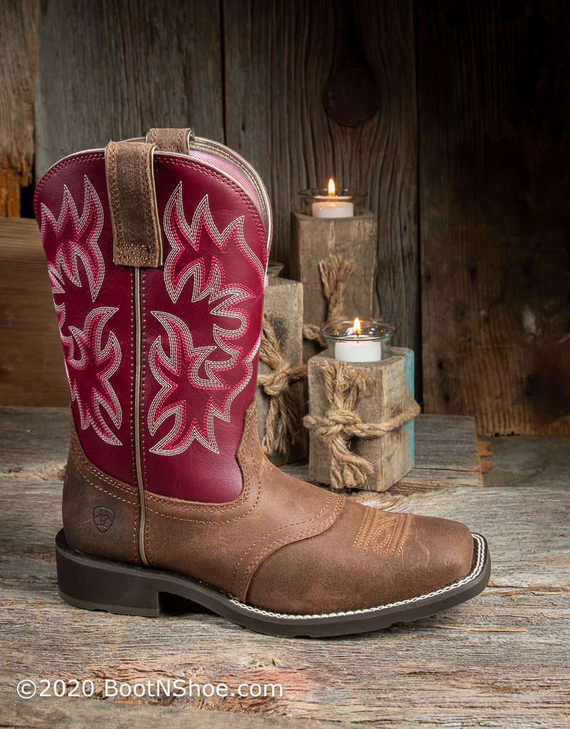 ariat delilah round toe