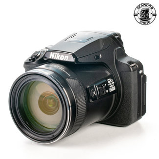 Nikon P900 w/24-2000mm 16mp Zoom EXCELLENT