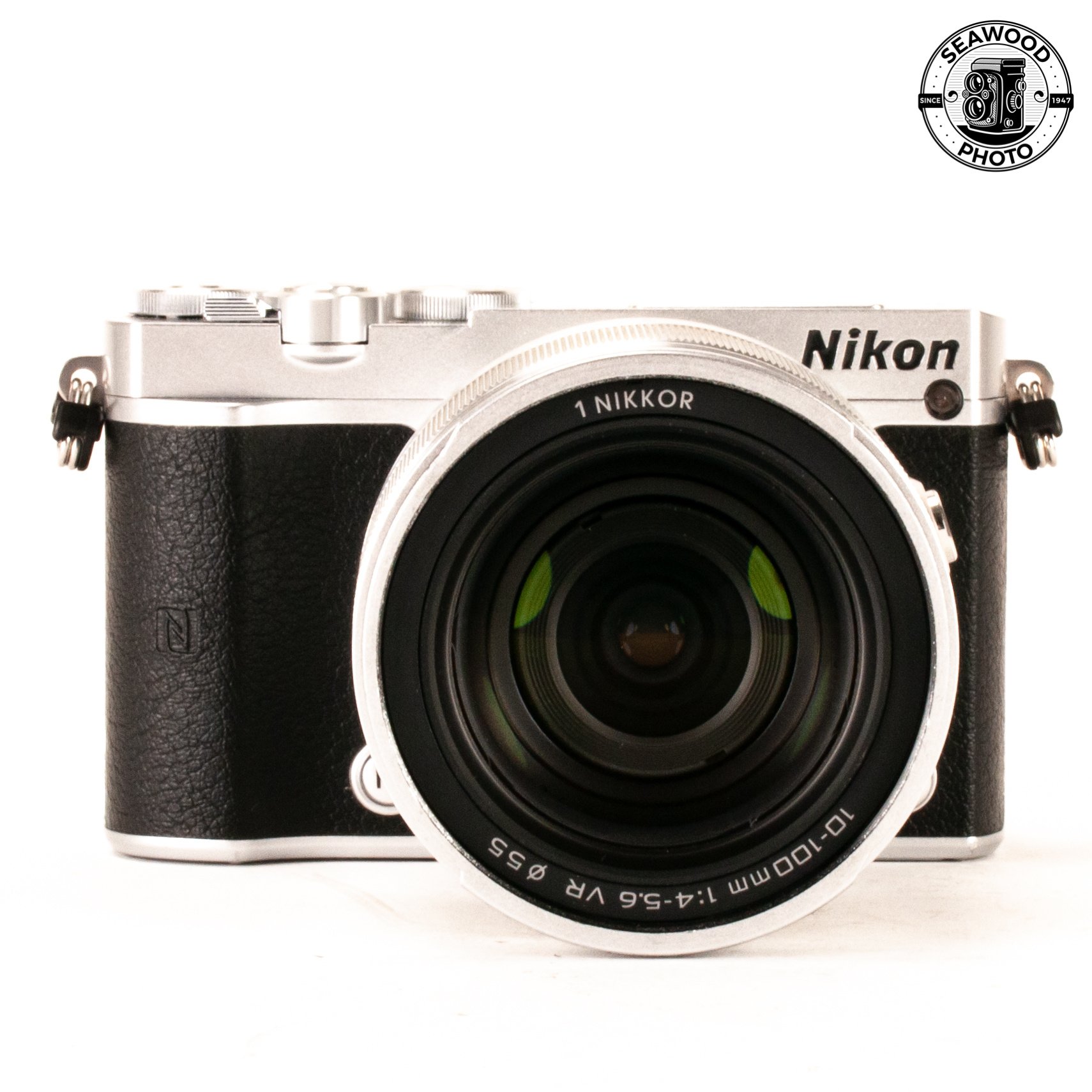 Nikon 1 J5 w/10-100mm 20.8MP GOOD+