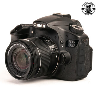 Canon Canon 60D 18 MP w/18-55mm f/4-5.6 IS STM GOOD+
