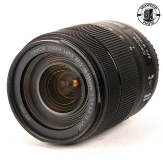 Canon Canon EF-S 18-135mm f3.5-5.6 IS USM NANO EXCELLENT