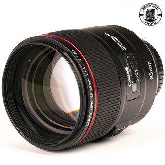 Canon Canon EF 85mm f/1.4 L IS EXCELLENT