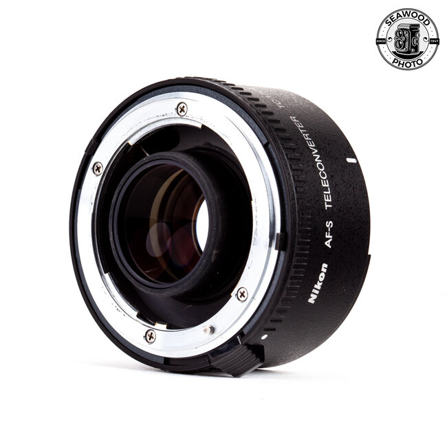 Nikon TC-17 EII AF-S Teleconverter LIKE NEW