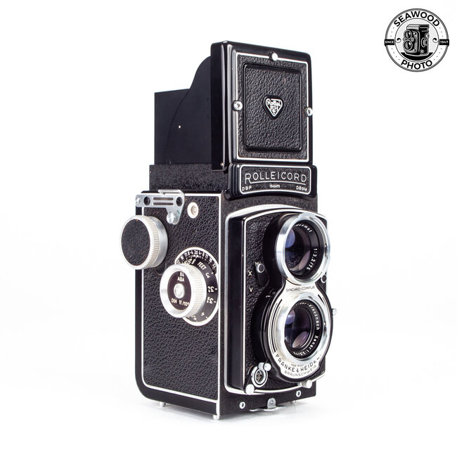 Rolleicord V w/75mm f3.5 Xenar and Case GOOD+ - Seawood Photo Rolleicord V w/75mm f3.5 Xenar and Case GOOD+ - Seawood Photo