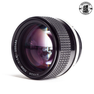 Nikon Nikon 85mm f1.4 Ai-S GOOD+