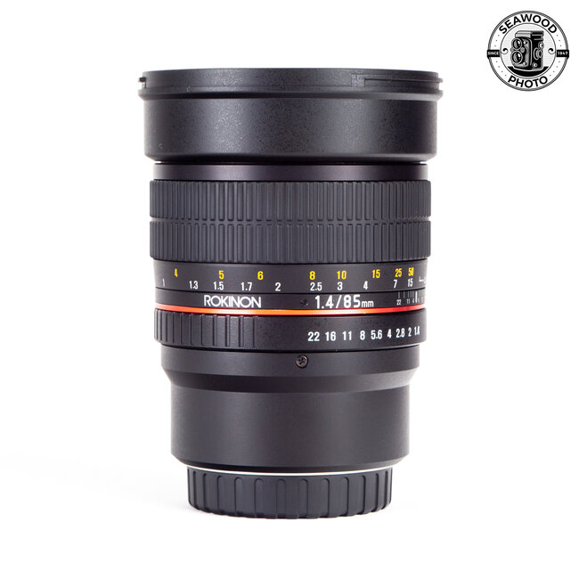 Rokinon 85mm f/1.4  Micro Four Thirds LIKE NEW