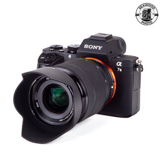 Sony Sony A7II 24.3MP w/FE 28-70mm f/3.5-5.6 OSS LIKE NEW