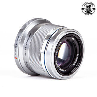 OLYMPUS μ 7200 WIDE DELUXE シルバー OLYMPUS μ 7200 WIDE DELUXE シルバー OLYMPUS μ 7200 WIDE