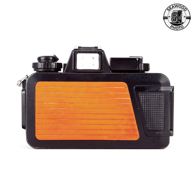 Nikon Nikonos V w/Nikkor 35mm f/2.5 GOOD