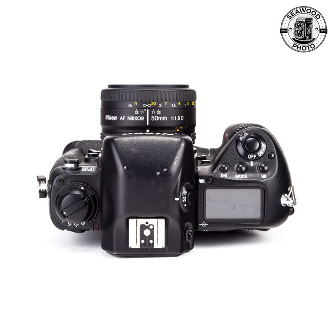 Nikon F5 35mm SLR w/ AF Nikkor 50mm f/1.8 D GOOD+