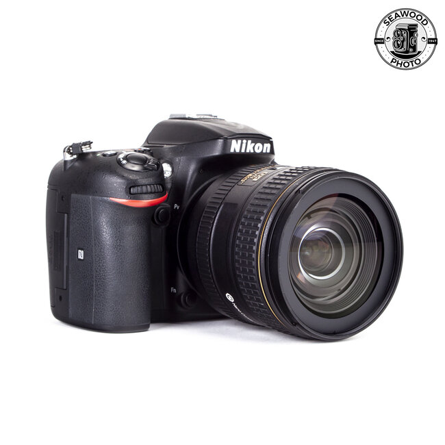 Nikon D7200 24.2MP w/ AF-S 16-80mm f/2.8-4E DX VR GOOD+