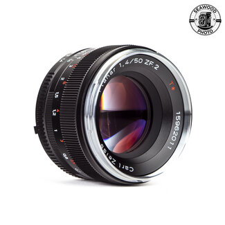 CARL ZEISS Carl Zeiss Planar T* 50mm f/1.4 ZF.2 Nikon F EXCELLENT