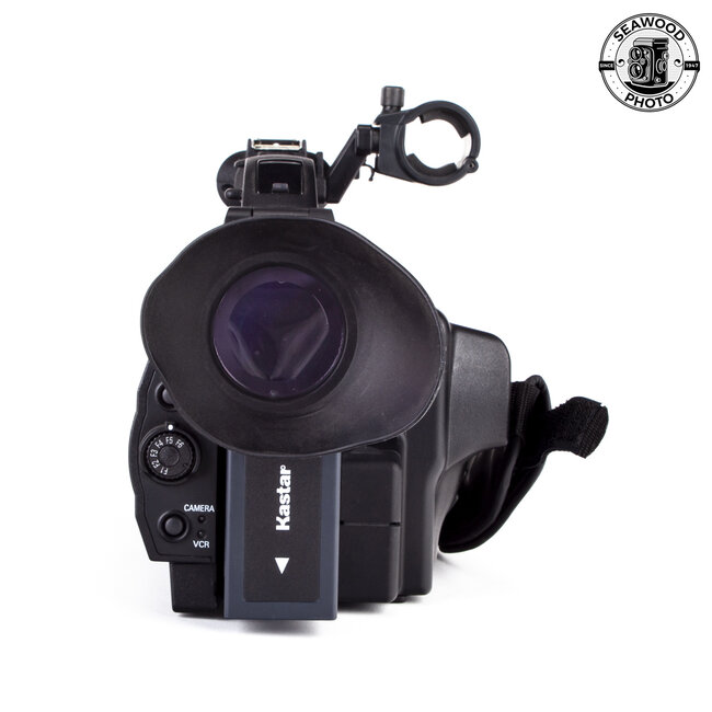 Panasonic AG-DVX100B MiniDV 3CCD Video Camcorder GOOD+