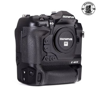 Olympus Olympus OM-D E-M1X 20.4mp Body EXCELLENT