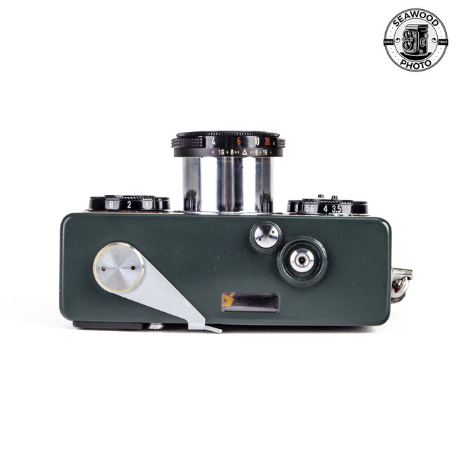 Rollei 35 Safari w/Schneider 40mm f/3.5 S-Xenar Lens  EXCELLENT