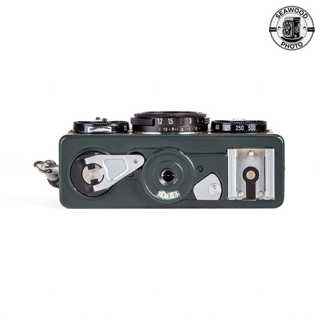 Rollei 35 Safari w/Schneider 40mm f/3.5 S-Xenar Lens  EXCELLENT