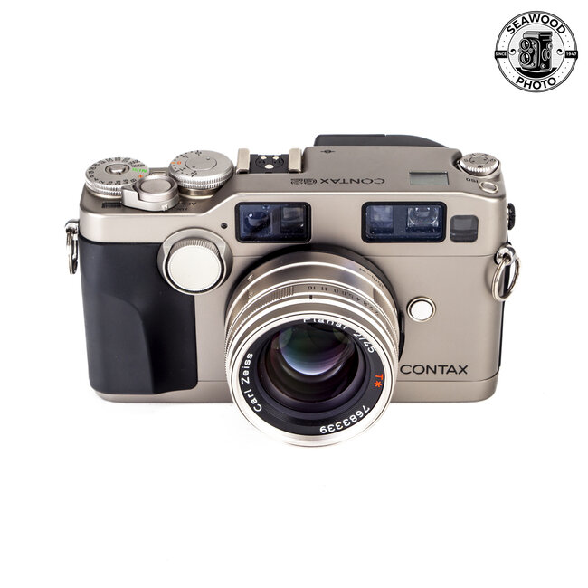 Contax G2 w/45mm f2 Boxed EXCELLENT