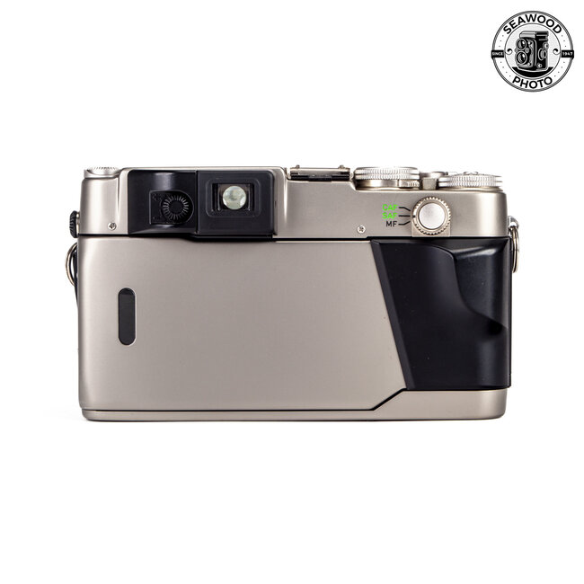 Contax G2 w/45mm f2 Boxed GOOD+