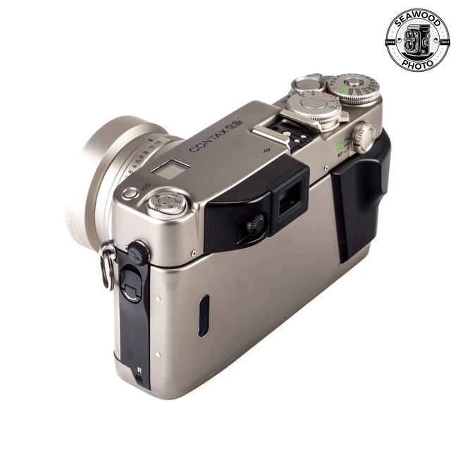 Contax G2 w/45mm f2 Boxed EXCELLENT