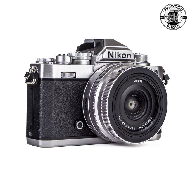 Nikon Z fc Mirrorless 20.9MP w/ DX 16-50mm f/3.5-6.3 VR EXCELLENT