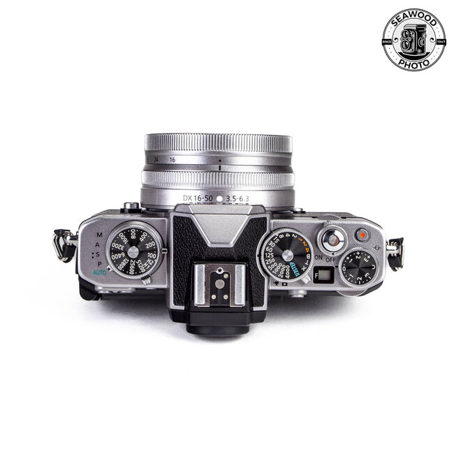 Nikon Z fc Mirrorless 20.9MP w/ DX 16-50mm f/3.5-6.3 VR EXCELLENT