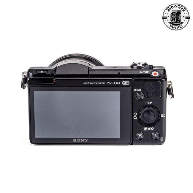 Sony a5000 20.1MP w/ 16-50mm f/3.5-5.6 GOOD+