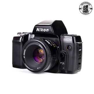 Nikon Nikon N8008s w/ 50mm f/1.8 AF Nikkor GOOD+
