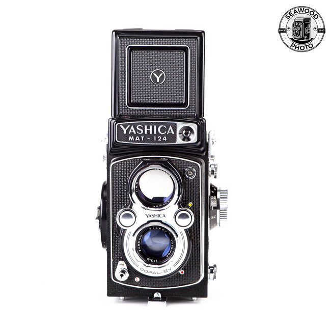 Yashica Mat-124 w/80mm f/3.5 Yashinon, Case EXCELLENT