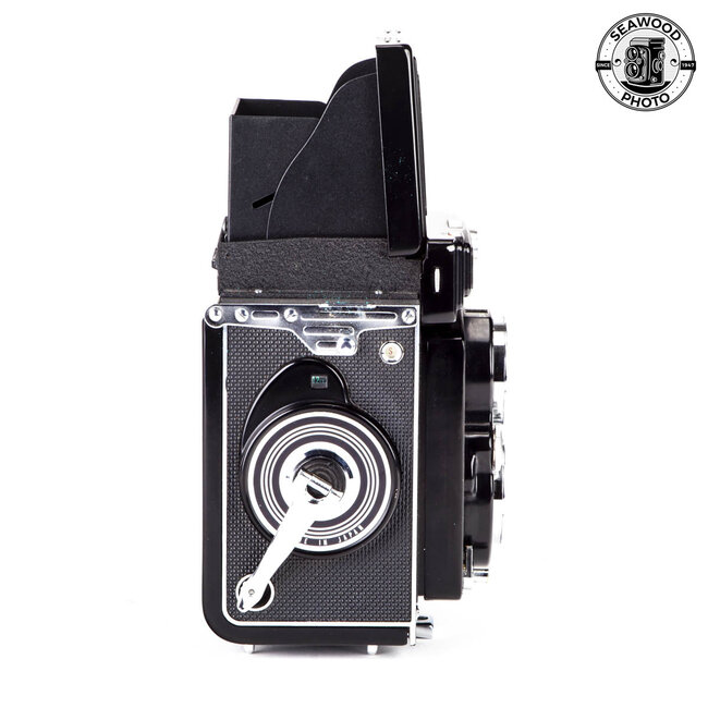 Yashica Mat-124 w/80mm f/3.5 Yashinon, Case EXCELLENT