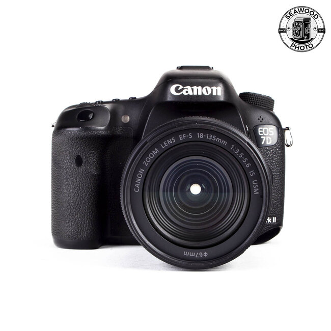 Canon 7D Mark II 20.2MP w/ 18-135mm IS GOOD