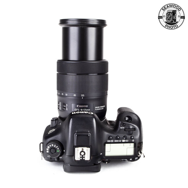 Canon 7D Mark II 20.2MP w/ 18-135mm IS GOOD