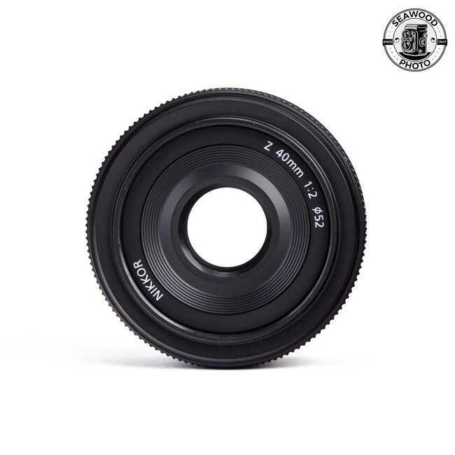 Nikon Nikkor Z 40mm f/2 EXCELLENT