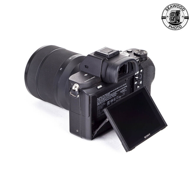 Sony Alpha A7II 24.3MP w/ FE 28-70mm EXCELLENT