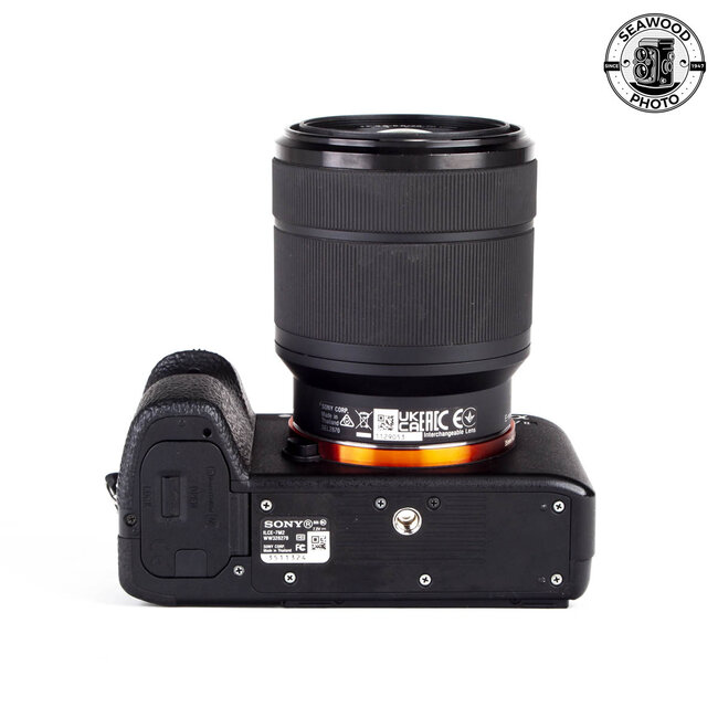 Sony Alpha A7II 24.3MP w/ FE 28-70mm EXCELLENT