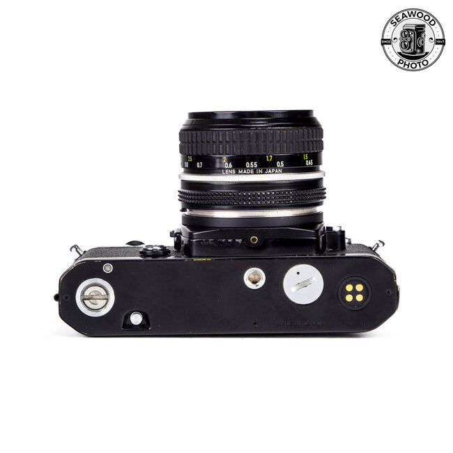 Nikon FE w/ 50mm f/2 AiS GOOD-