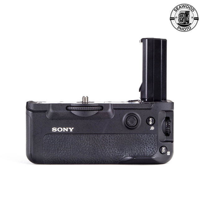 Sony VG-C3EM Vertical Grip for Alpha A7/A7R III/A9/A7III