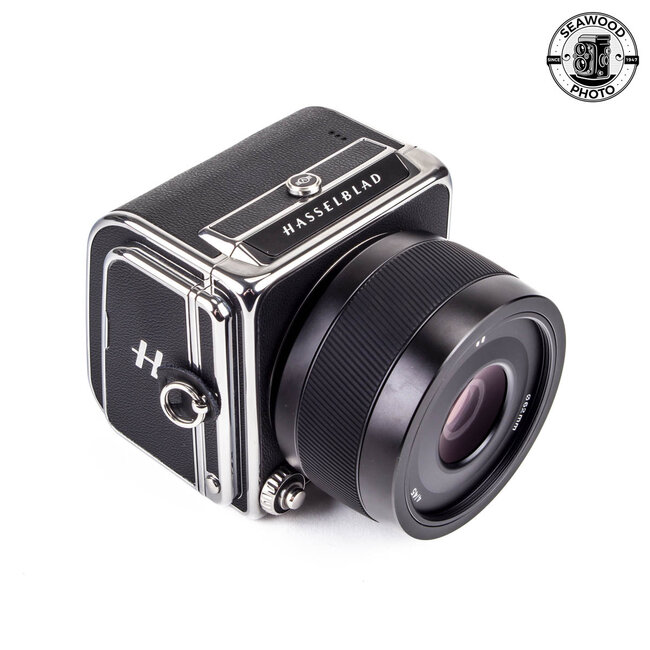 Hasselblad 907X CFV II 50C w/ XCD 45mm f/4 EXCELLENT