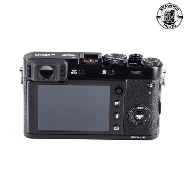 Fujifilm X100F 24.3MP Digital Camera EXCELLENT