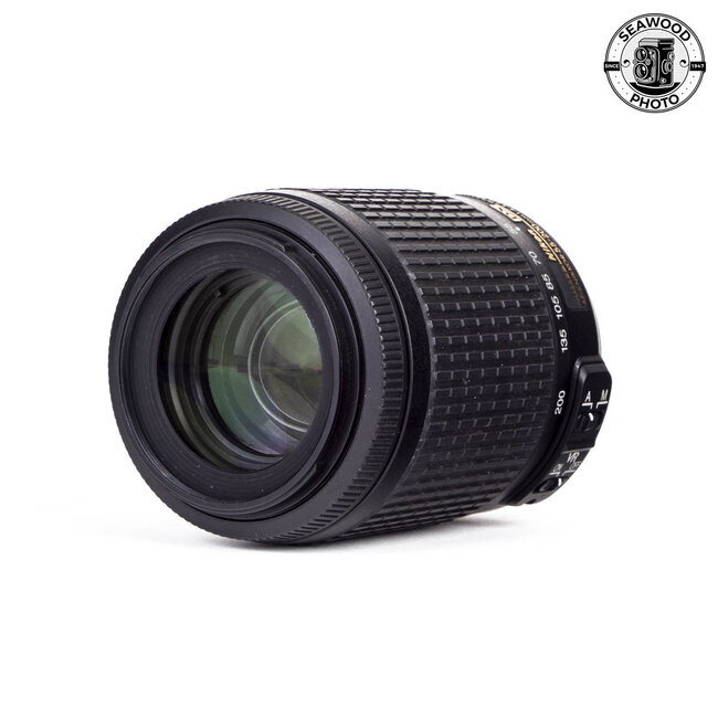 Nikon D3500 24.2MP w/ DX 18-55mm + 55-200mm VR EXCELLENT