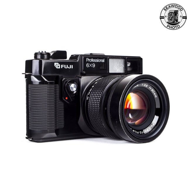 Fuji GW690II w/ Fujinon 90mm f/3.5 GOOD+