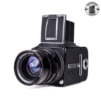 Hasselblad 500C/M  w/Zeiss 60mm f/3.5 Distagon CF GOOD