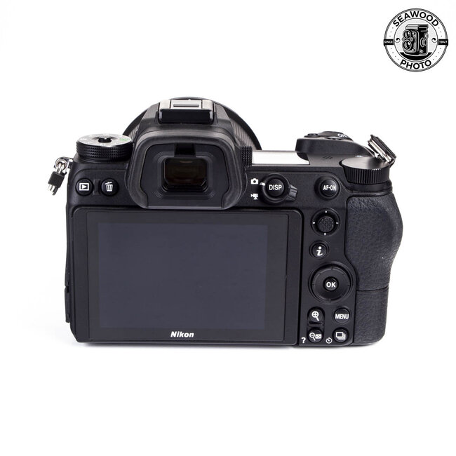 Nikon Z7 w/Nikkor Z 24-70mm f/4 EXCELLENT