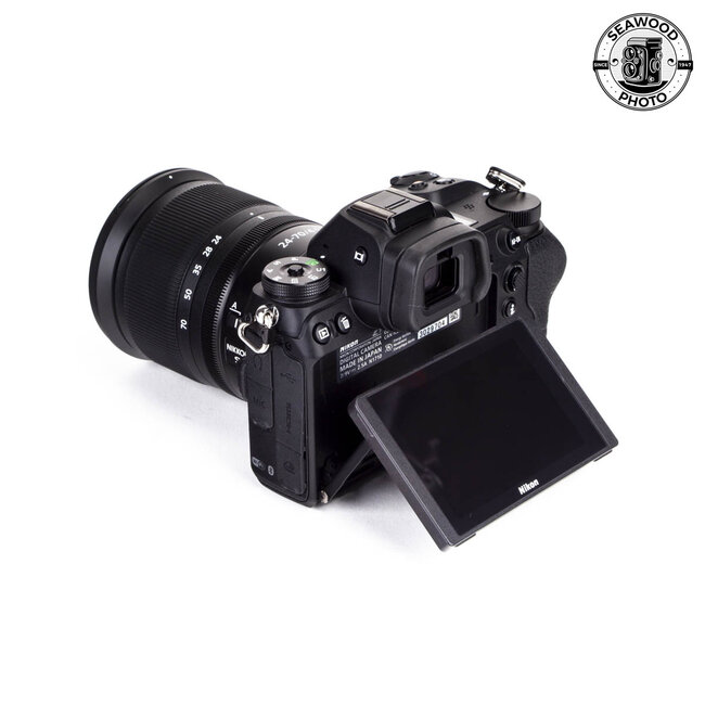 Nikon Z7 w/Nikkor Z 24-70mm f/4 EXCELLENT