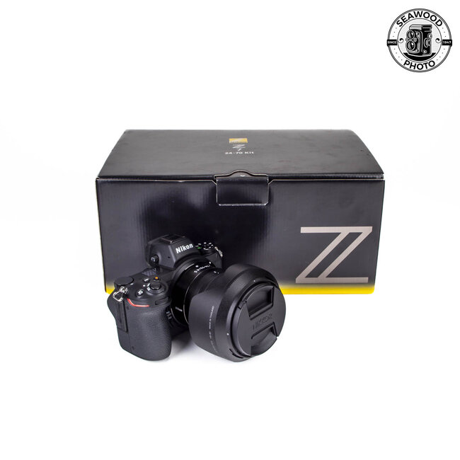Nikon Z7 w/Nikkor Z 24-70mm f/4 EXCELLENT