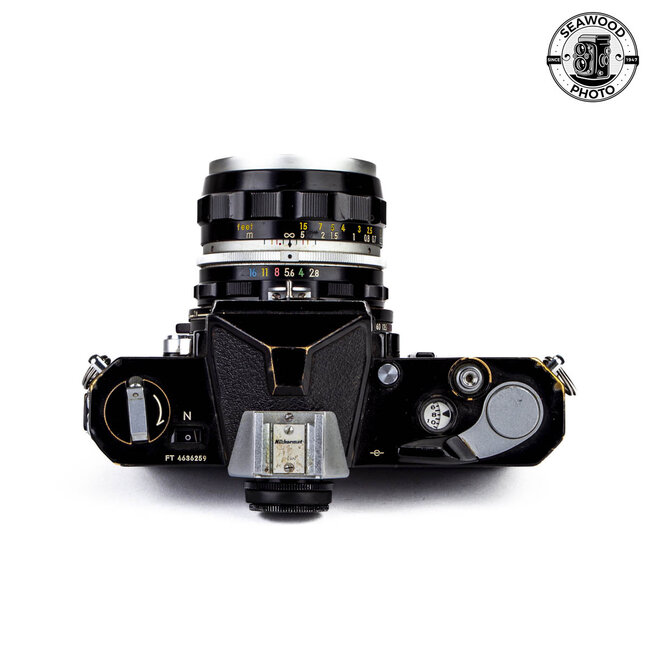 Nikomat FTN w/ 35mm f/2.8 Non-Ai GOOD