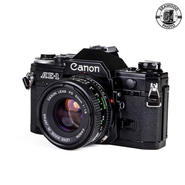 Canon AE-1 w/50mm f1.8 Black GOOD+