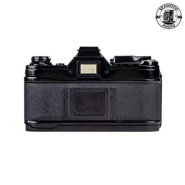 Canon AE-1 w/50mm f1.8 Black GOOD+