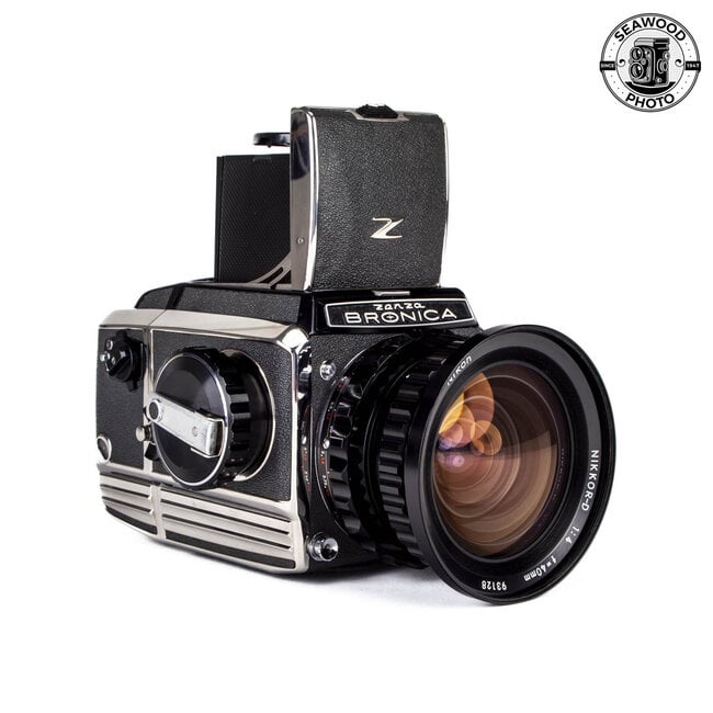 Bronica S2 Outfit w/w/40mm f/4, 200mm f/4, Prism, 7-Backs EXCELLENT